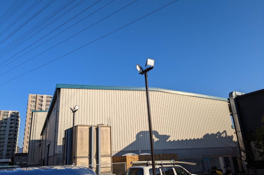 食品会社A様　駐車場外灯ポール更新