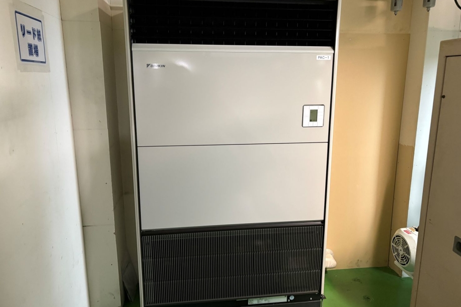 印刷会社K様　工場内エアコン空調設備増設