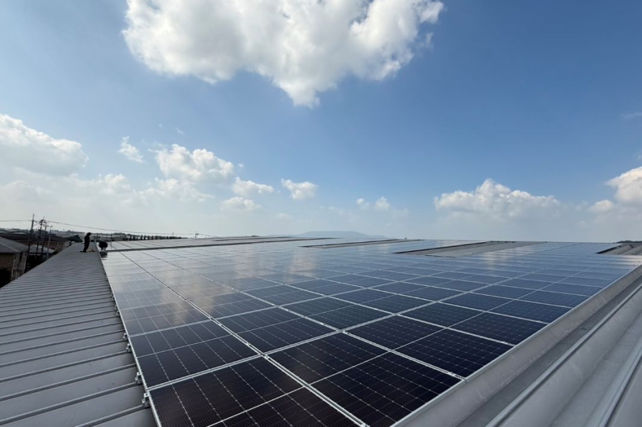 倉庫会社K様　高圧受電設備新設（キューピクル、建柱装柱、PAS気中開閉器）、太陽光パネル新設